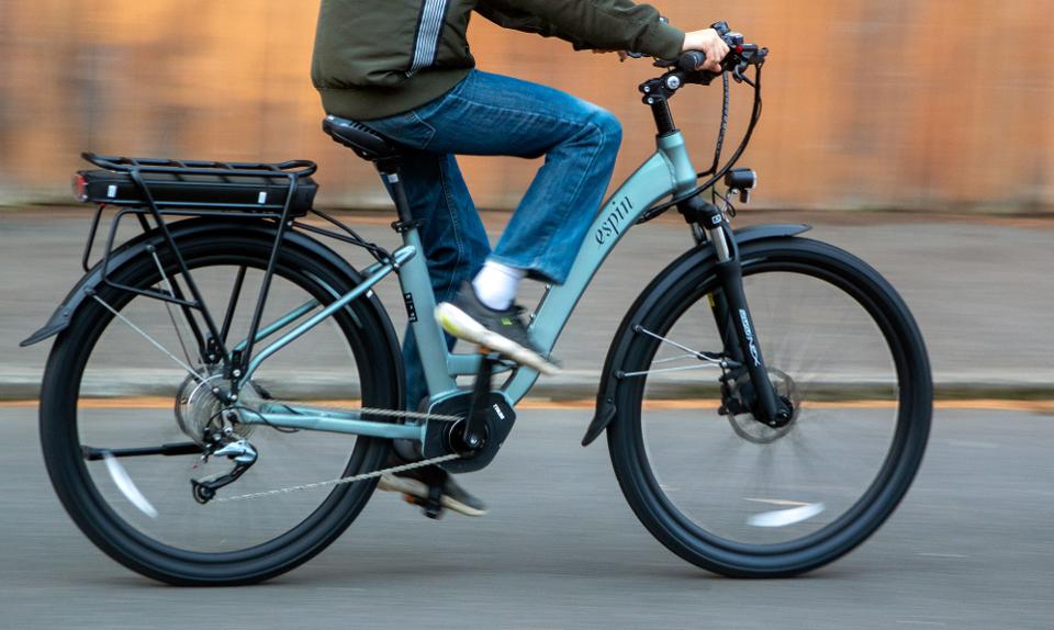 Dviračių sportas ir Lietuvoje gaminamos carbon dviračių dalys